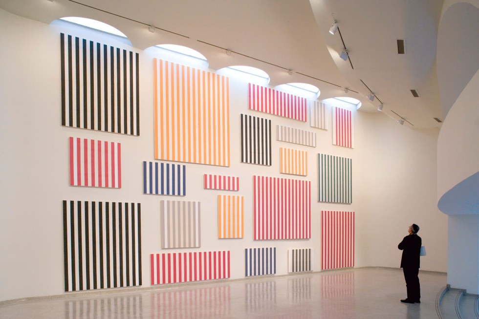 Daniel Buren, Wall of Paintings